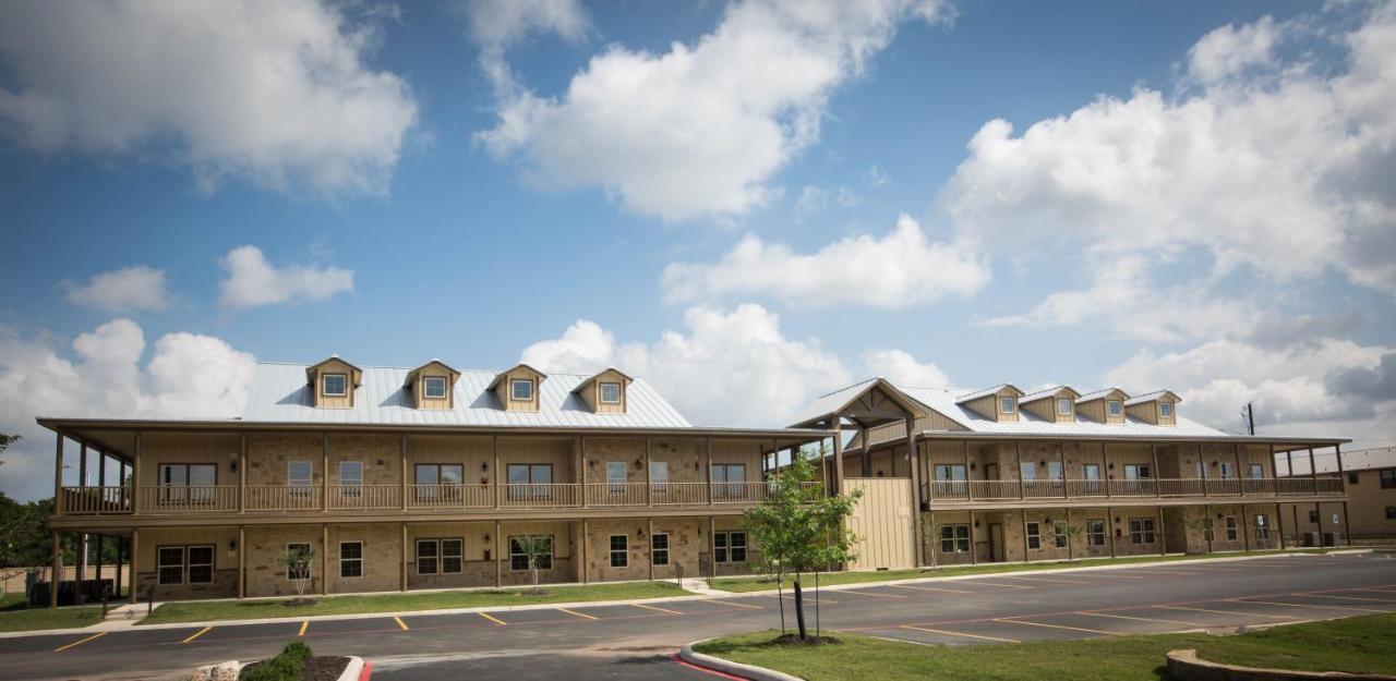 Old Mill Resort 뉴 브라운펠스 외부 사진